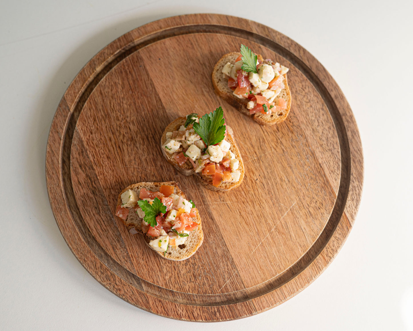 Bocconcini Brushcetta